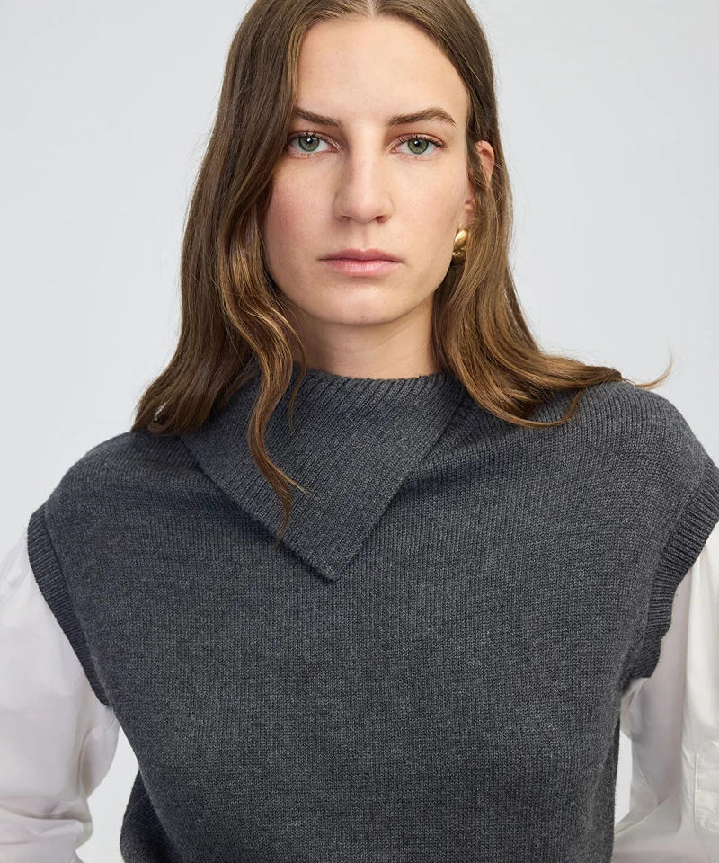 ابيكول Layered Effect Poplin-Knit Top