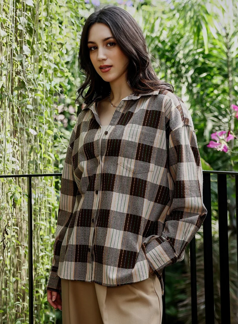 PINACOLADA  Women's Coffee Brown Duo-Jacquard Check Oversized Shirt | نساء | أكمام طويلة | كاروهات | طوق منتشر | كاجوال كبير الحجم | قميص for Women | Best Price UAE