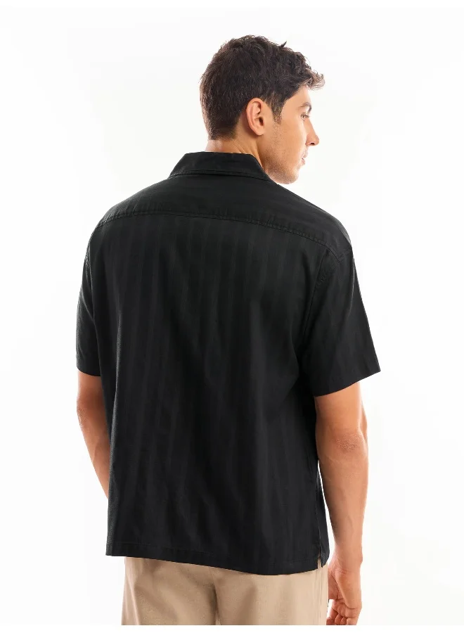 بيونغ Black Half Sleeve Cuban Collar Shirt for Men