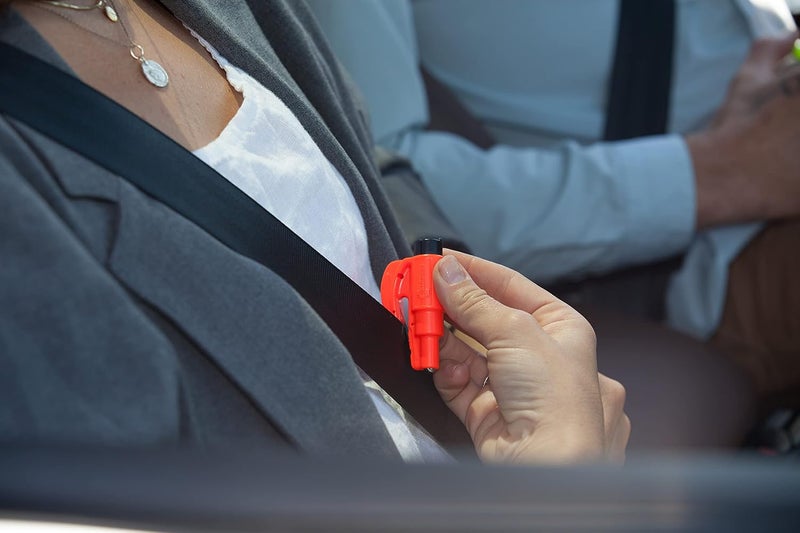 RESQME، أداة الهروب من السيارة الأصلية، صنع في الولايات المتحدة، قاطع حزام الأمان للطوارئ وكاسر النافذة - أبيض - Image 4