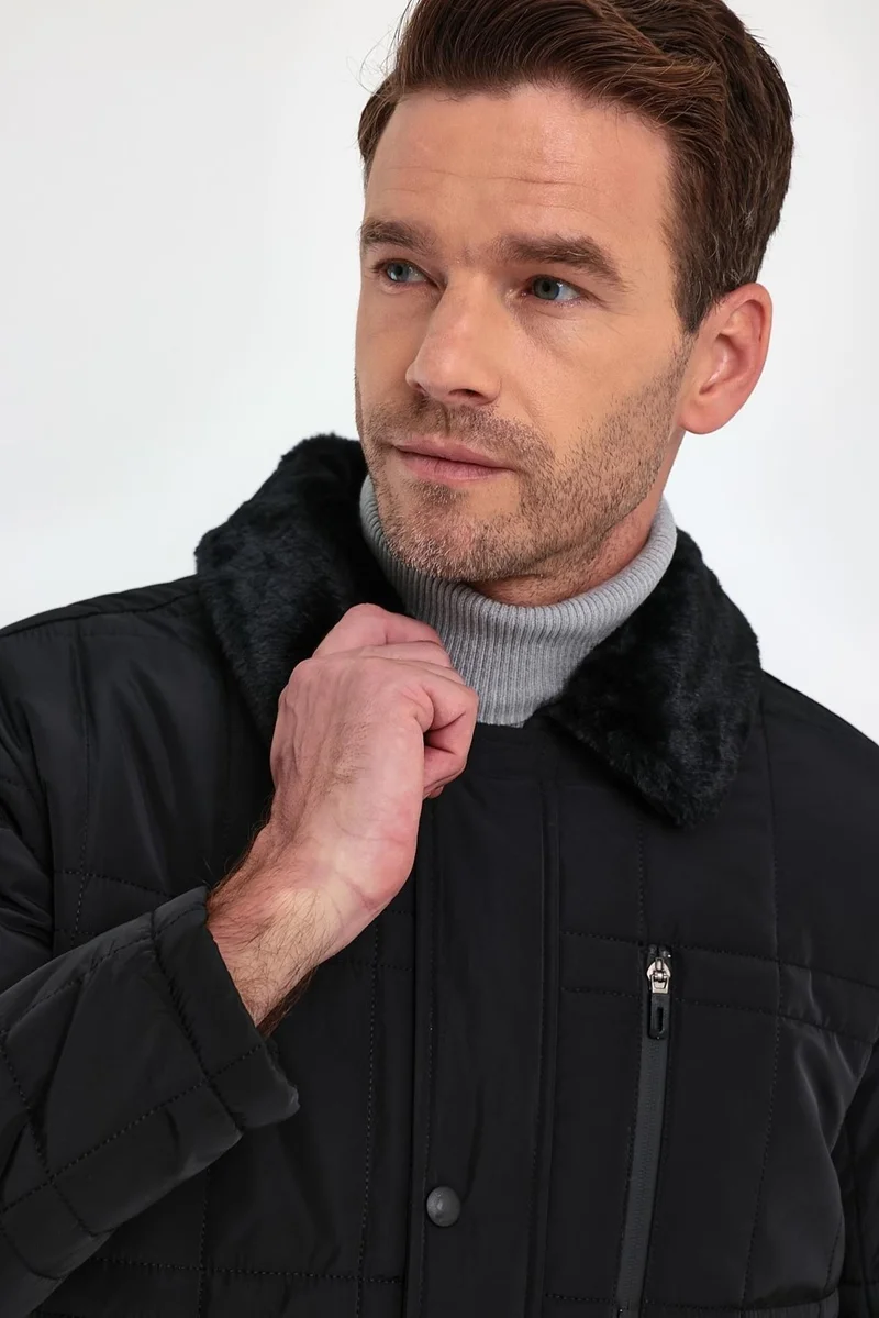 Sivaist Men's Black Standard Fit Normal Cut Furry Detachable Collar Snap Detail Zippered Furry Winter Coat