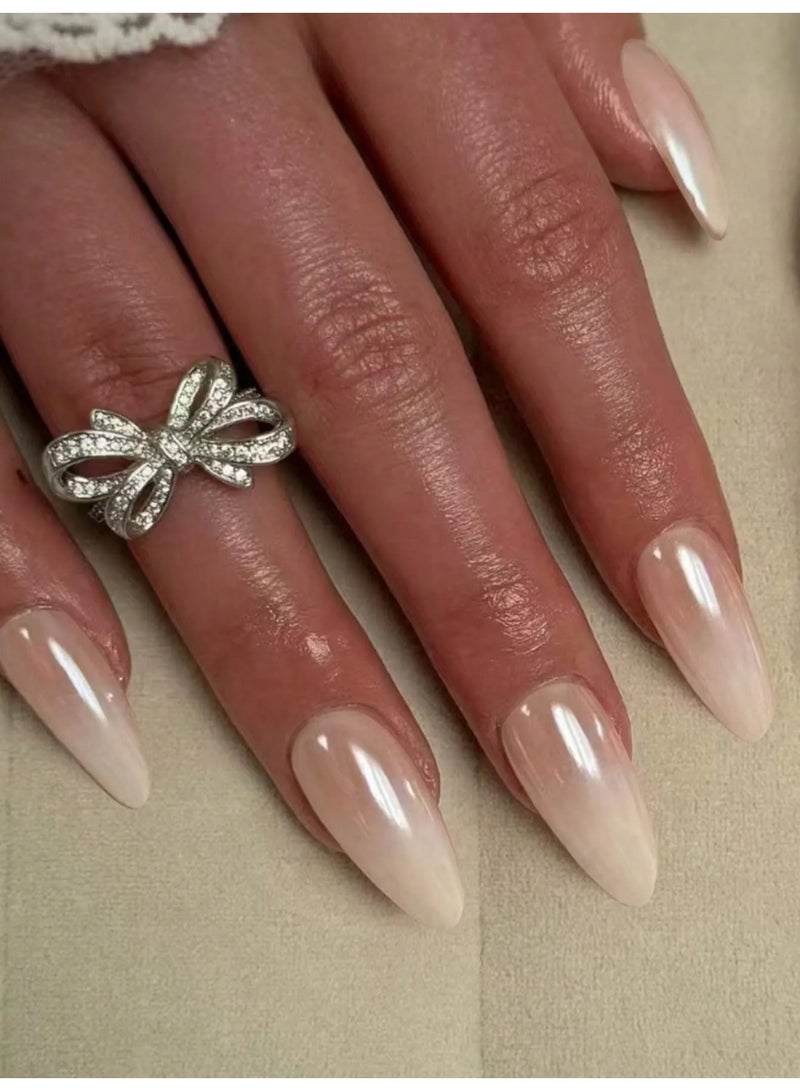 اظافر تركيب مزيفه بشكل لوزي تحتوي العلبه على 24 ظفر مع مبرد اظافر و صمغ - Image 1