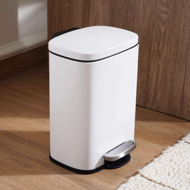 Pan Home سلة مهملات معدنية مقاومة لبصمات الأصابع بريمو 21.3X20.5X29.5 سم 5 لتر - أبيض - Image 2