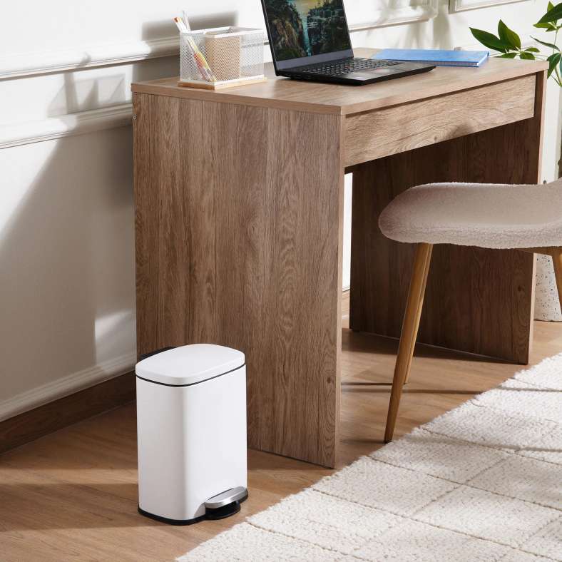 Pan Home سلة مهملات معدنية مقاومة لبصمات الأصابع بريمو 21.3X20.5X29.5 سم 5 لتر - أبيض - Image 1