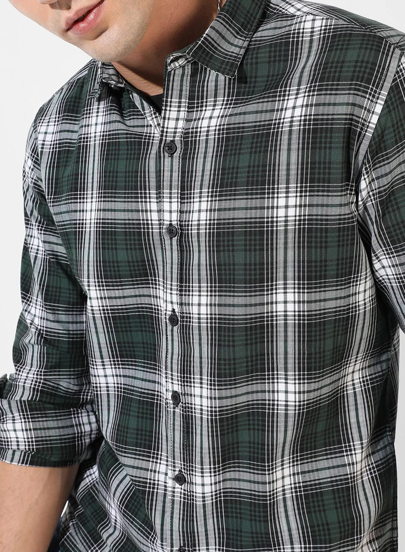Campus Sutra Men's Green Checkered Regular Fit Casual Shirt