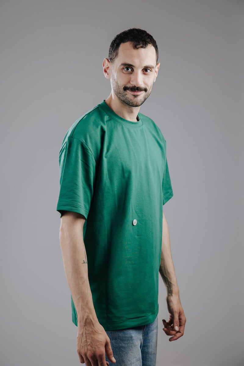 Snugface The Button Oversized Men's T-Shirts - Image 1