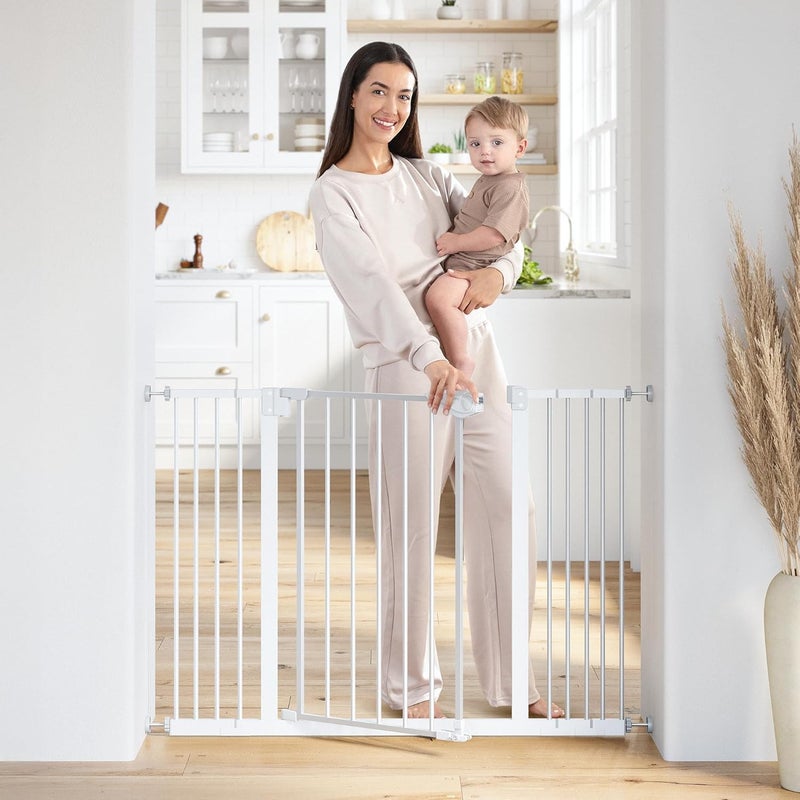 Comfy Cubs بوابة أمان الأطفال من كومفي كابس مع 3 ملحقات قابلة للتعديل 42 × 19 × 30 حديد Q195 لحواجز الأبواب بتشطيب مطلي بالبودرة للسلالم والأبواب تصميم سهل المرور بوابة للحيوانات الأليفة بيضاء - Image 1