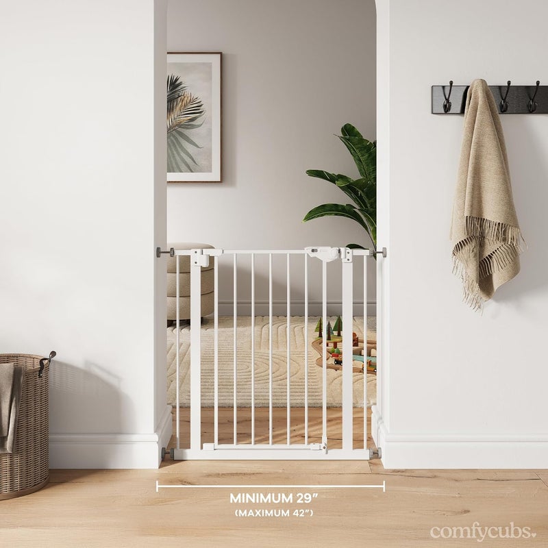 Comfy Cubs بوابة أمان الأطفال من كومفي كابس مع 3 ملحقات قابلة للتعديل 42 × 19 × 30 حديد Q195 لحواجز الأبواب بتشطيب مطلي بالبودرة للسلالم والأبواب تصميم سهل المرور بوابة للحيوانات الأليفة بيضاء - Image 2