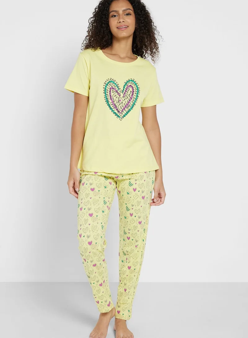 Ginger Graphic Nightwear T-Shirt And Pyjama Set