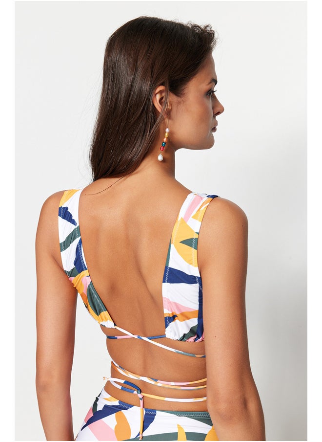 trendyol Abstract Patterned Triangle Tie Bikini Top TBESS23BU00281  - Image 3