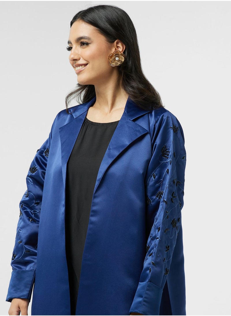 hayas closet Embroidered V-Neck Abaya  - Image 3