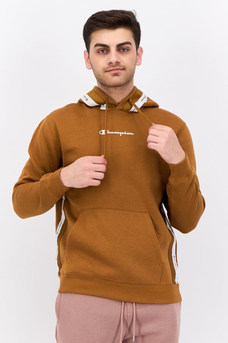 Men Sportswear Fit Long Sleeve Outdoor Sweatshirt, Brown