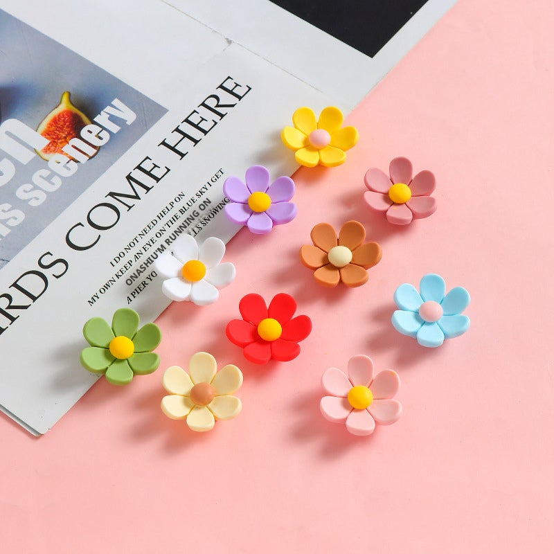 DIY Resin Flower Beads for Crafts - Image 3