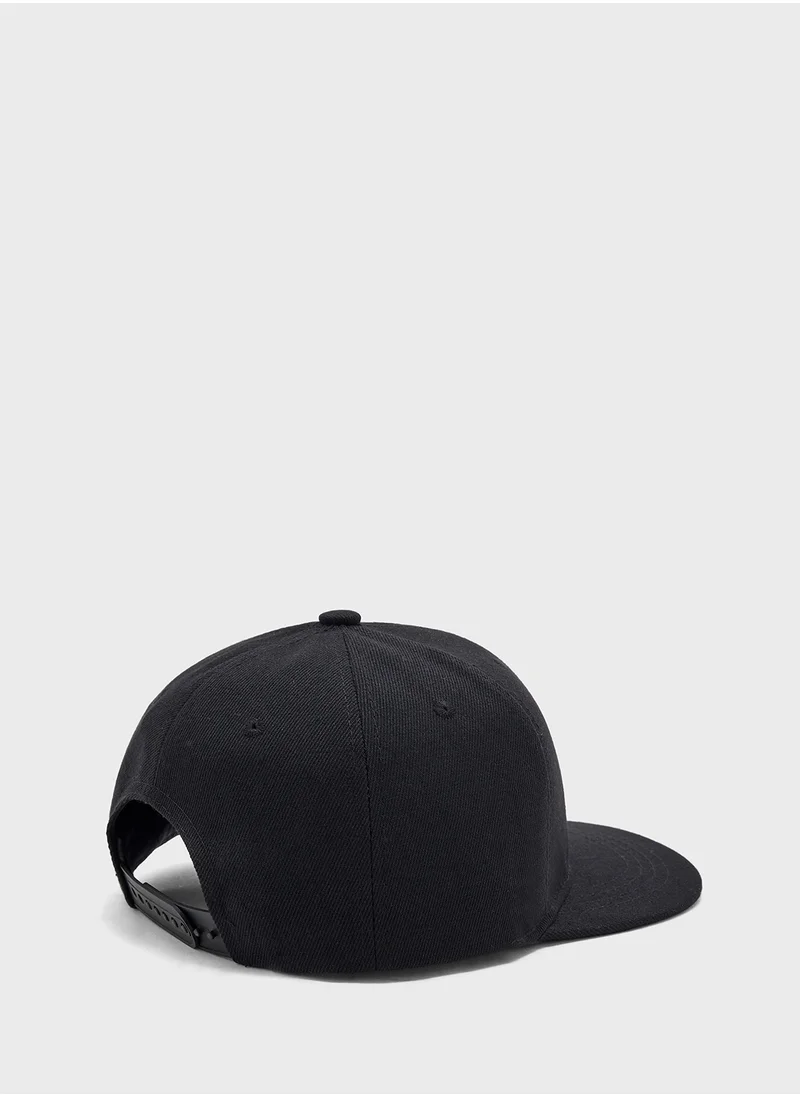 سفنتي فايف Flat Peak Streetwear Cap