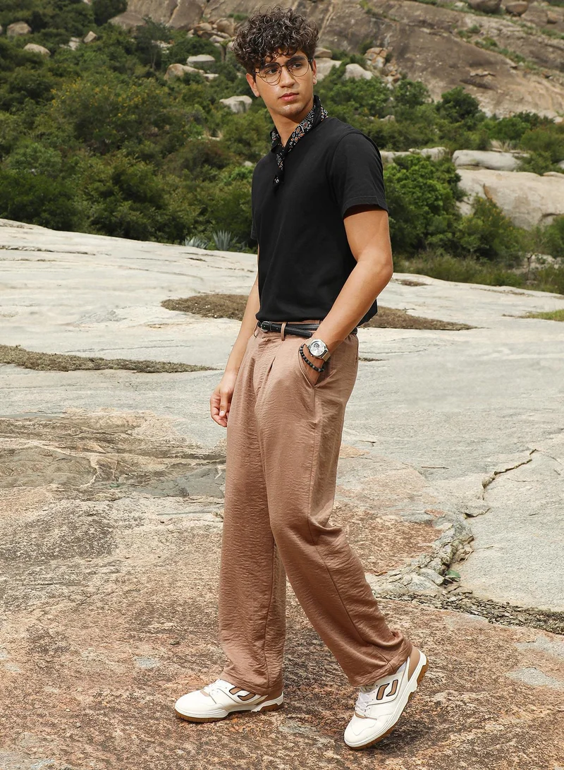 Campus Sutra Lightweight - Creased-Pleated Straight Trousers