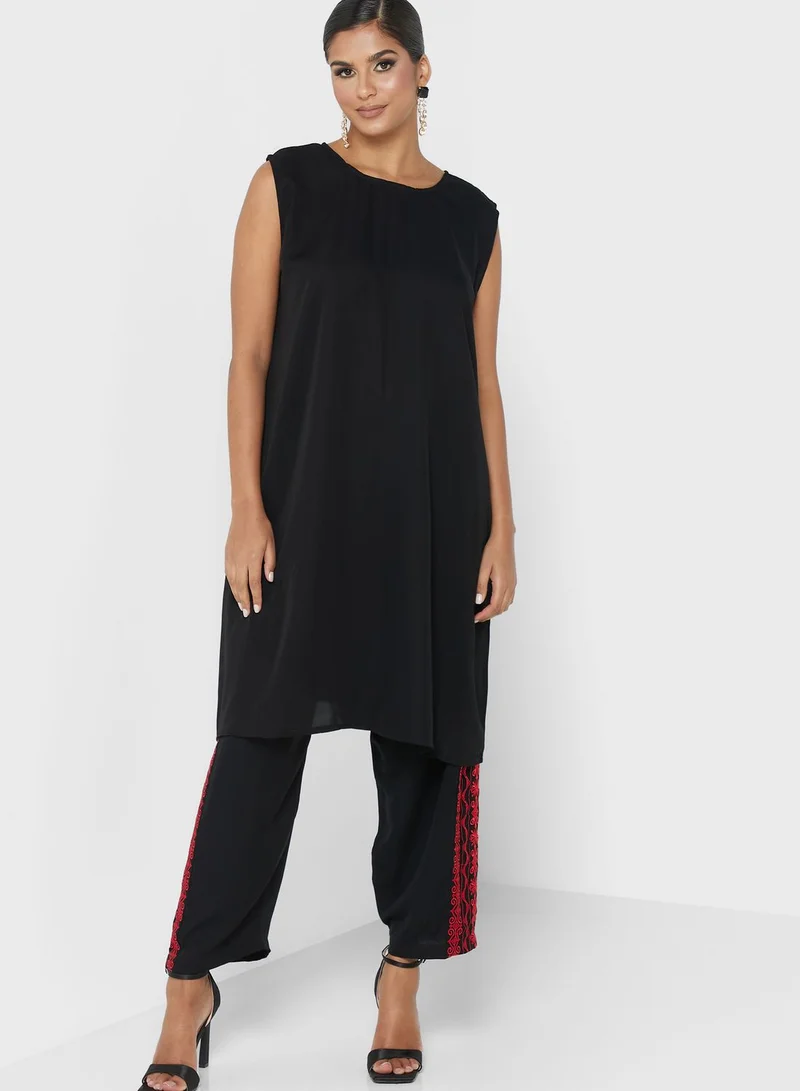 hayas closet Printed Tiered Palestinian Dress