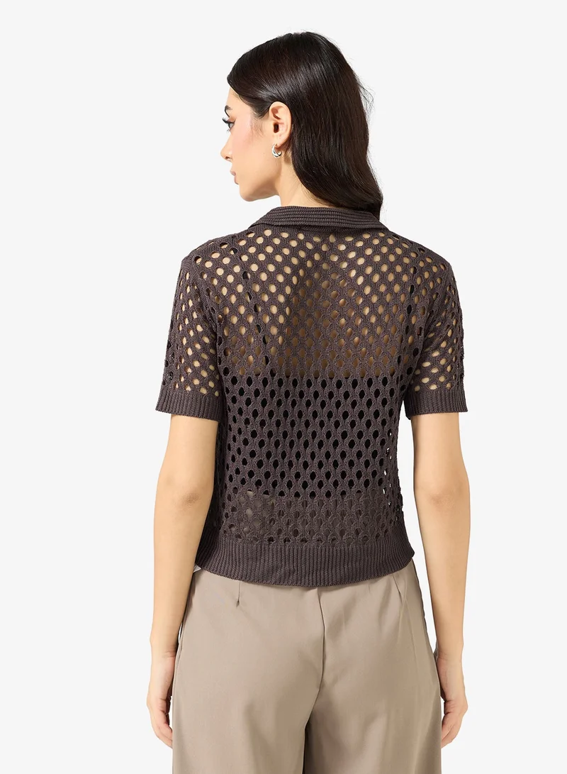 ايلا كارديجان كروشيه بأزرار