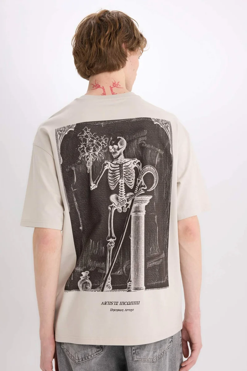 ديفاكتو Cotton Boxy Fit Crew Neck Back Printed T-Shirt