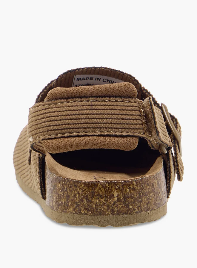 JUNIORS Boys Textured Sandals with Hook and Loop Closure