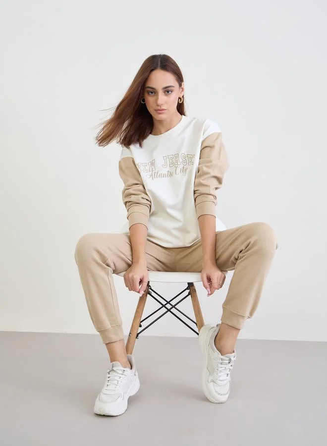 Styli Regular Fit Printed Sweatshirt and Joggers Co-Ords