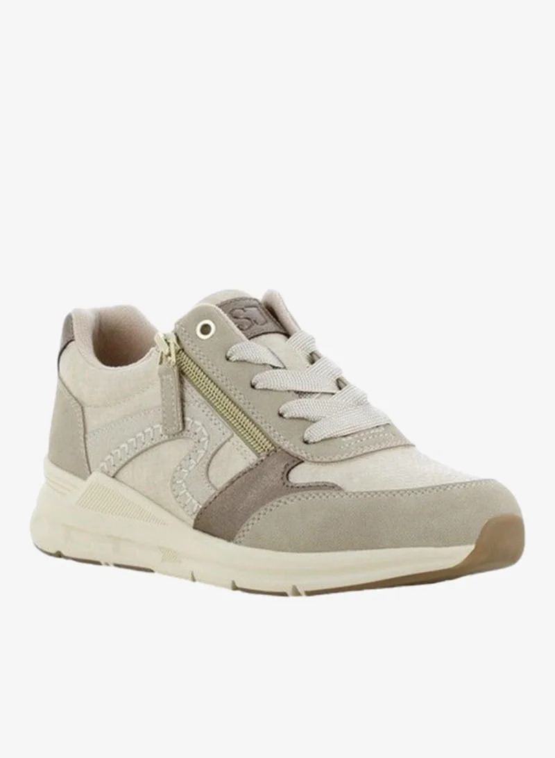 اس جي أحذية رياضية نسائية بشريط دانتيل وجوانب مزخرفة