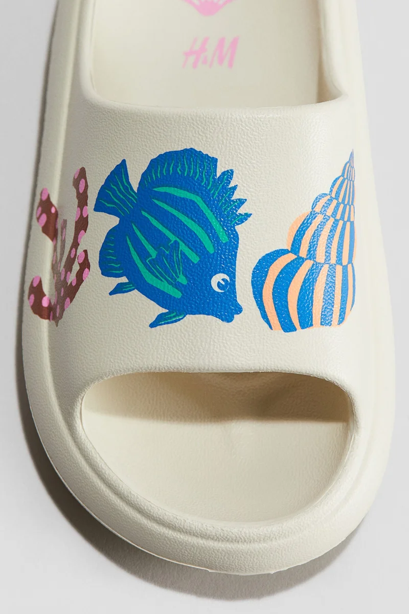 اتش اند ام Print-motif chunky pool shoes