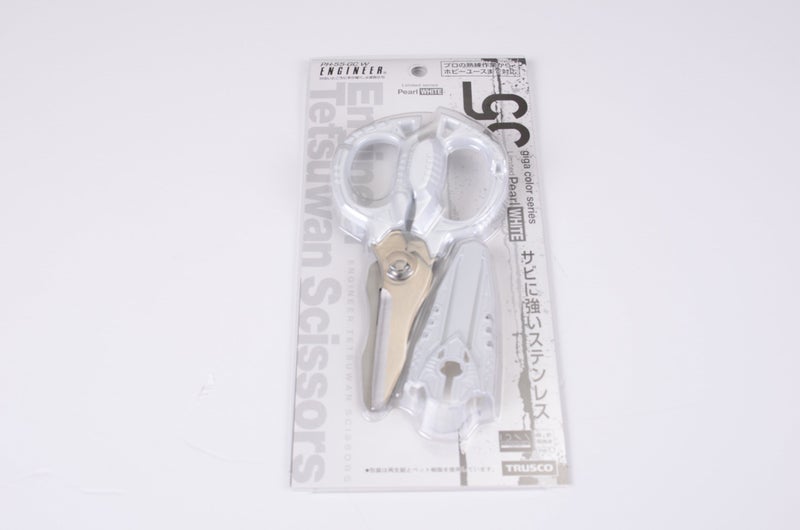 Engineer Pearl White PH-55 Multipurpose Combination Scissors - Image 2