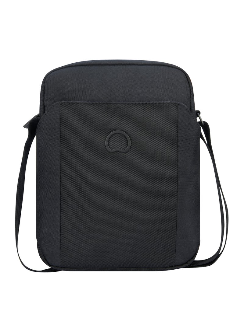 ديلسي حقيبة صغيرة عمودية بفتحتين بيكبس لمقاس أجهزة 10.1 إنش – أسود - Image 1