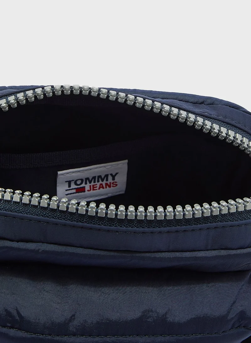 TOMMY JEANS Narrow Strap Messenger Bag