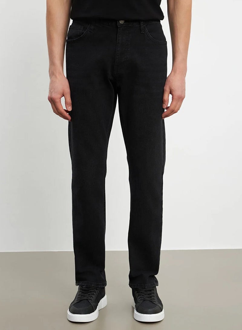 LC WAIKIKI 779 Regular Fit Men's Denim Trousers  - Image 3