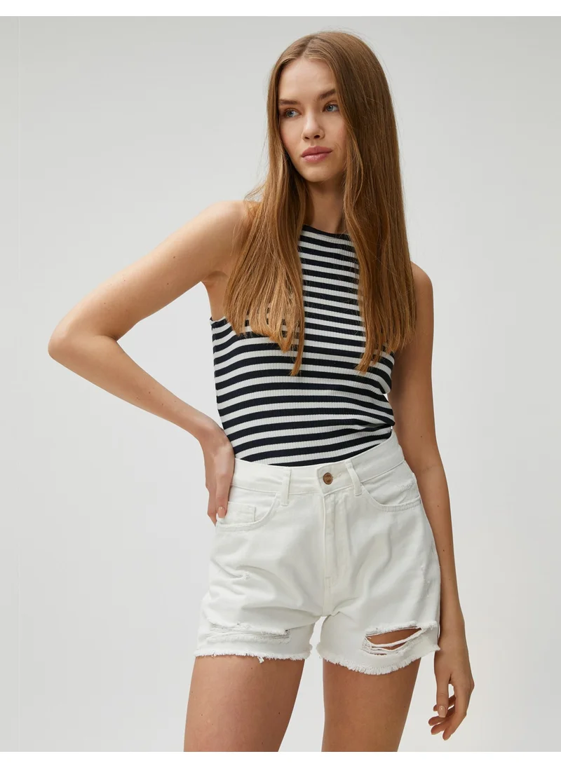 كوتون Denim Shorts with Ripped Detail, High Waist and Pocket