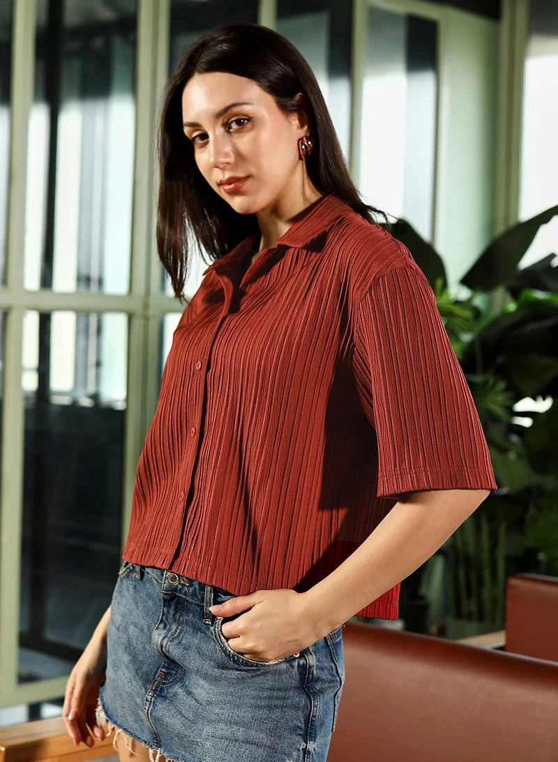 Pinacolada  Women's Brick Red Pin-Tactile Boxy Crop Shirt | نساء | أكمام قصيرة | سادة | كاجوال | قميص | طوق كوبي for Women | Best Price UAE