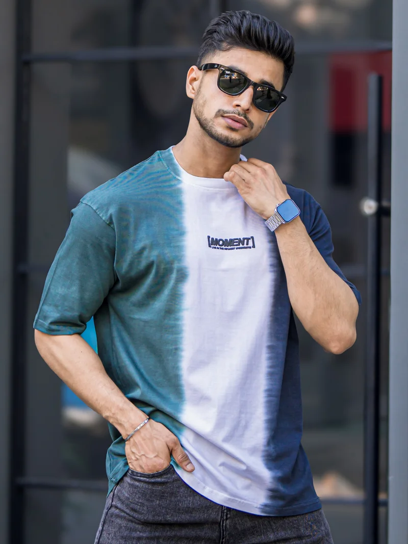 مانياك تيشيرت قطن رجالي بأكمام ثلاثة أرباع ورقبة دائرية بطبعة صبغ ربطة عنق