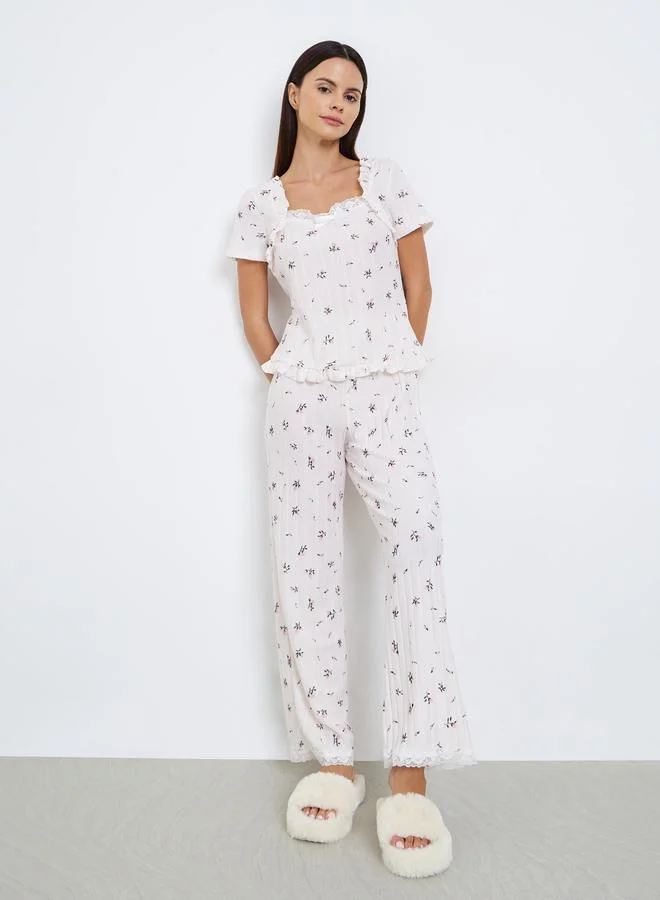 Styli Textured Ditsy Floral Lettuce Hem Bolero Sleeve Top and Pyjama Set