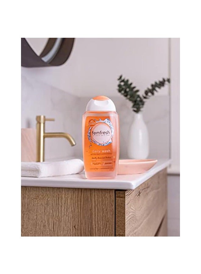 femfresh Femfresh Everyday Care Daily Intimate l Wash – Feminine Hygiene Shower & Bath Gel Cleanser – pH Balanced, Soap Free Gel Formula with Natural Aloe Vera & Calendula – 250 ml ， Intimate Wash - Image 2