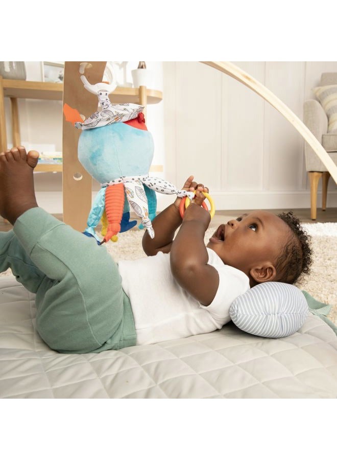 Lamaze Clip & Go Freddie the Firefly Sensory Development Baby Toy - Image 4