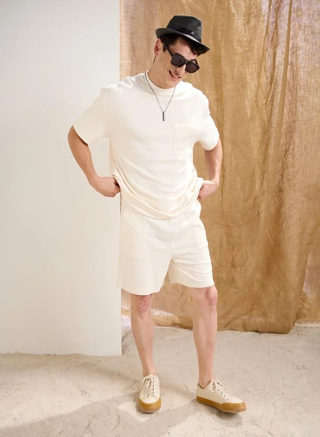 SASSAFRAS Sassafras Men White Waffle Textured Relaxed Fit Shorts
