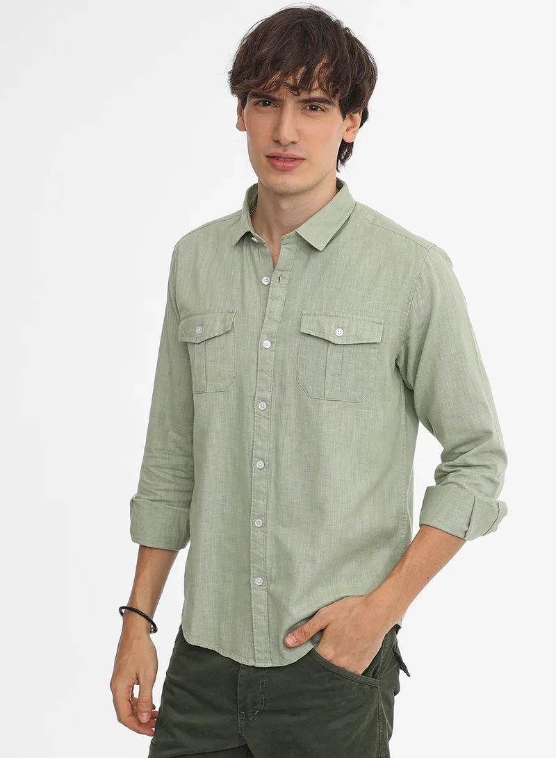 Campus Sutra Men's Olive Green Solid Utility Shirt