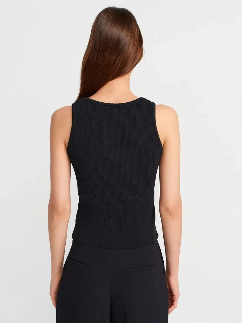 ديلفين DILVIN Ribbed Sleeveless Slim-fit Blouse