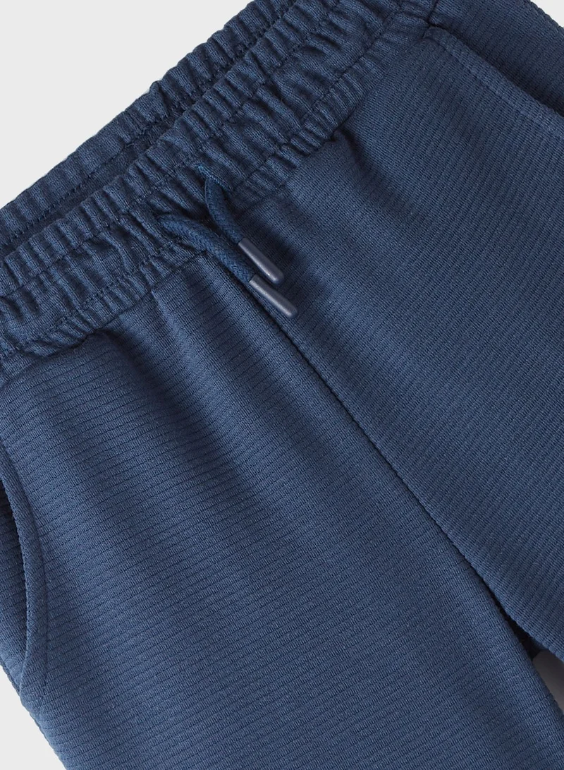 جون Textured Shorts