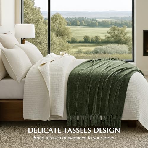 EverGrace Soft Chenille Throw Blanket for Couch Cozy Plush Fuzzy Decorative Chenille Knit Throw Blanket with Tassels Lightweight Blanket and Throws for Bed Sofa Gift Home Decor Olive Green 60x80 - Image 3