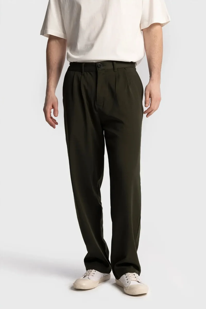 Giesto Khaki Green GIESTO Pleated Straight Leg Pants for Men | Best Price UAE