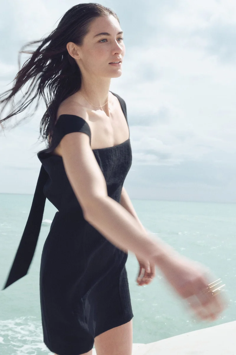 H&M Bow-back dress