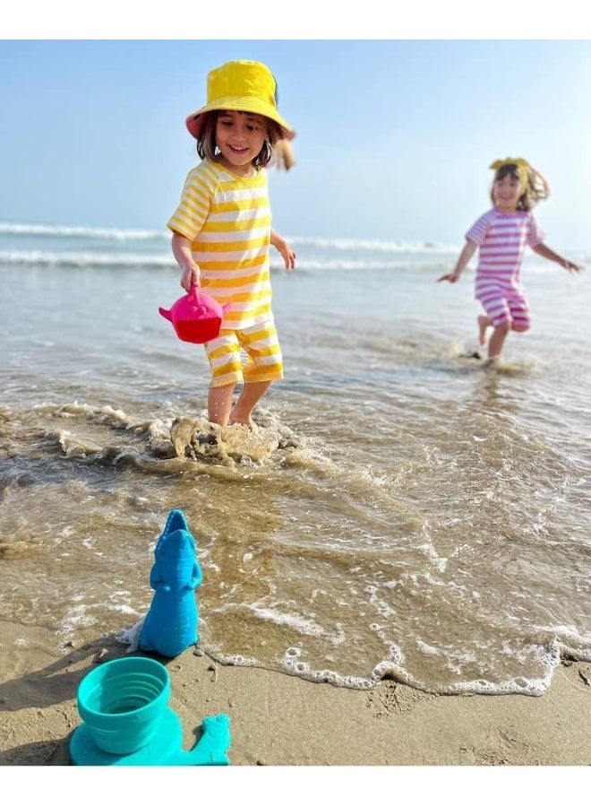 Scrunch Scoops Sand Play Tool - Cheeky Puffer Fish in Flamingo Pink - Image 4
