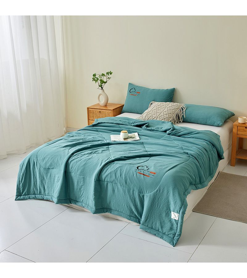 Japanese Style Ultra Soft Summer Cooling Quilt Solid Color Breathable Durable Air Conditioning Quilt Stitched Design Comfortable Machine Washable for Bedroom Guest Room Lake Blue 39.37 By 59.06 Inches - Image 4