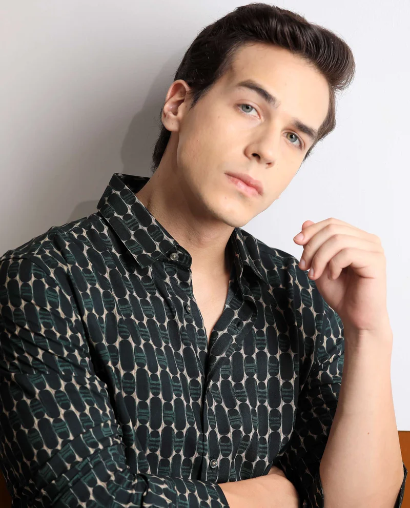 Rare Rabbit Rare Rabbit Mens Oliver Green Viscose Fabric Full Sleeves Slim Fit Geometric Print Shirt