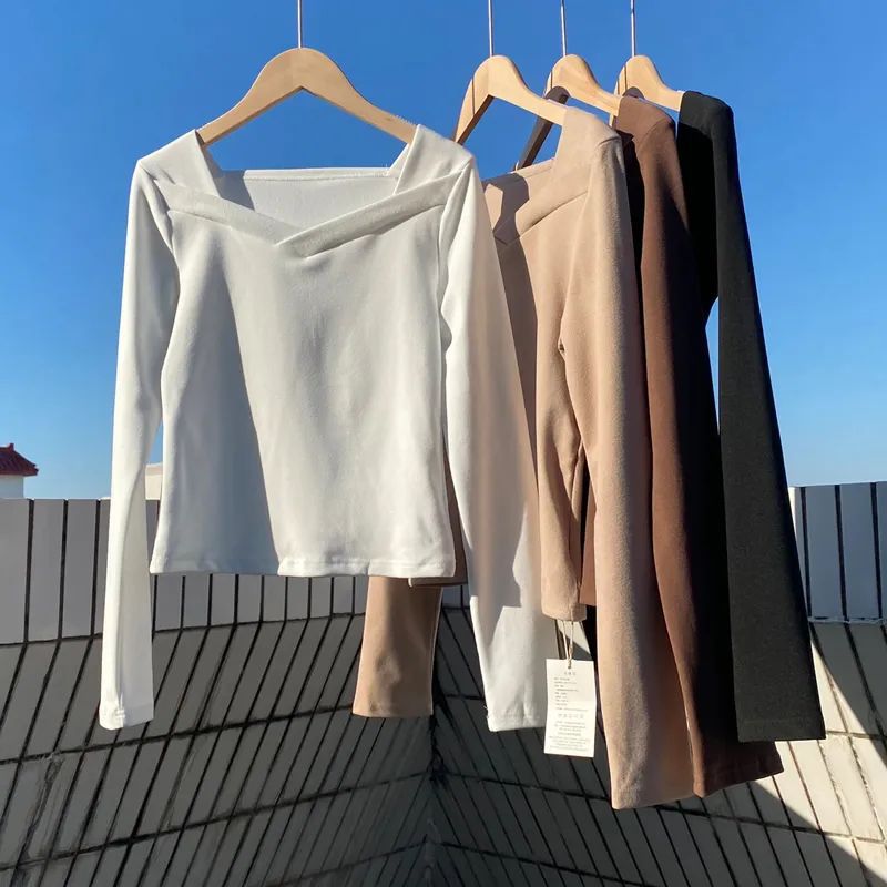 Square Collar Base Shirt Womens New Autumn and Winter Styish White Fleece Scrub Slim-fit Short Top Long-sleeved T-shirt Coffee - Image 3