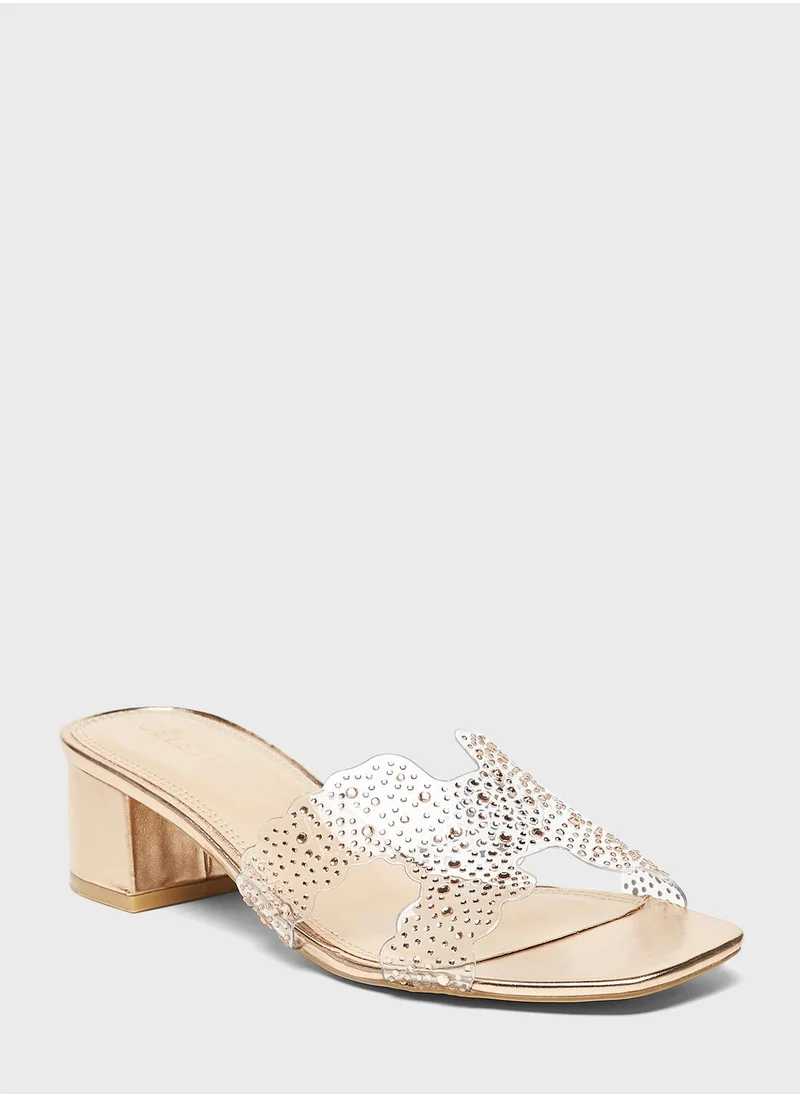 سيليست Block Heel Sandals