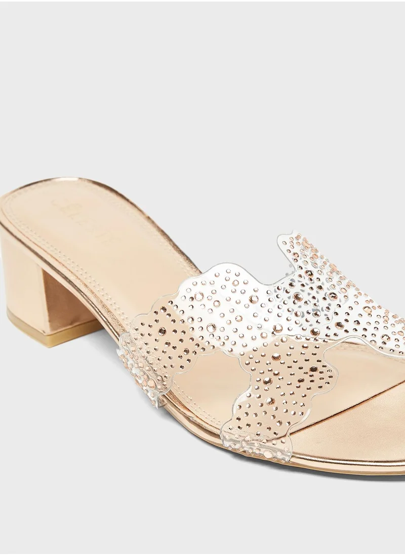 سيليست Block Heel Sandals