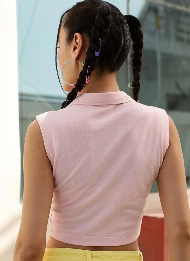 STREET 9 BASICS تيشيرت قصير بدون أكمام بياقة بولو وردي للنساء
